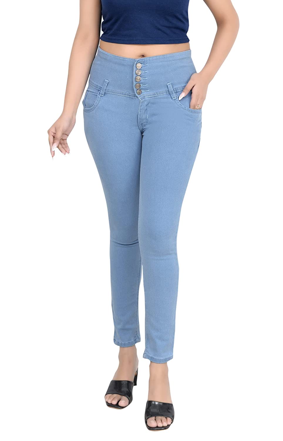 https://kreativewebtech.com/Projects/DFashionkart/wp-content/uploads/2022/10/Trendy-Stylish-New-Look-5-Button-Jeans-For-Women-DFASHIONKART.jpg